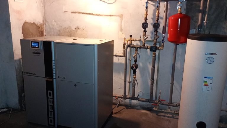 Realizacja montażu kotła DEFRO Evopell Plus 12 kW